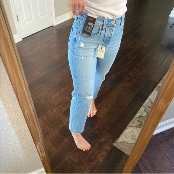 Levi’s Ribcage straight ankle high rise distressed jeans - Picture 16 of 16